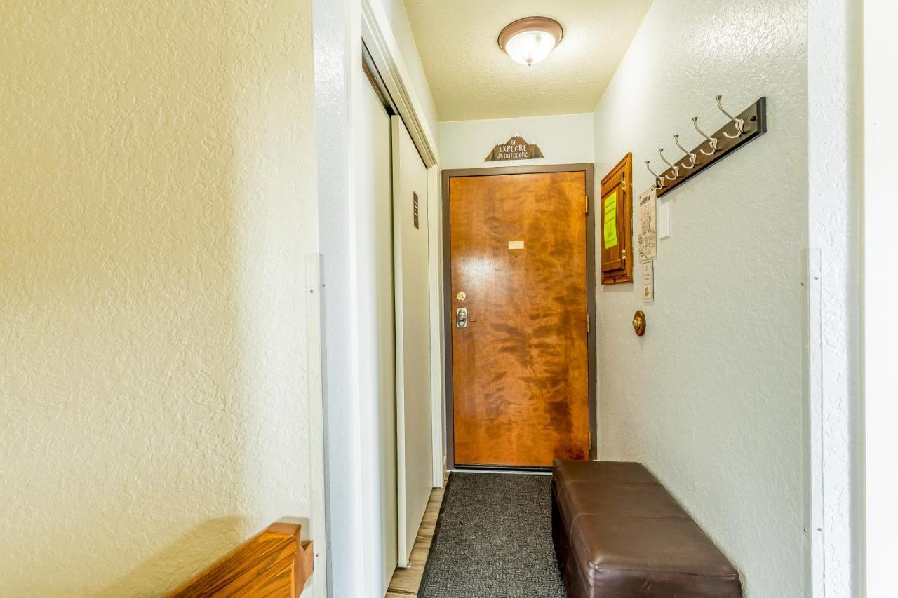 Apartamento Altitude Adjustment Whitefish Exterior foto